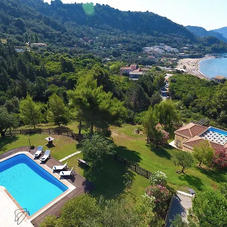 Corfu Пелекас