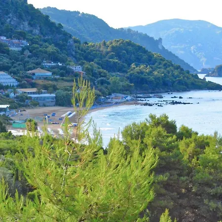 Corfu * Pélekasz